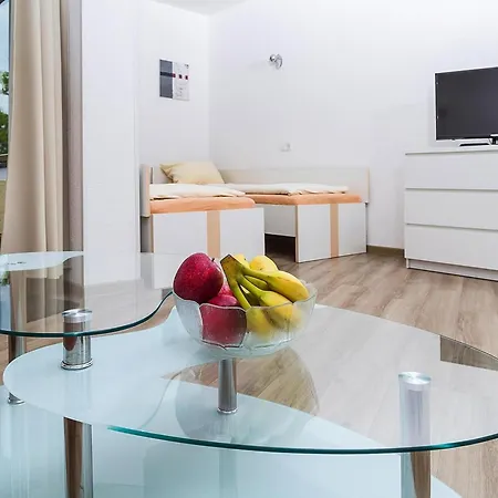 Near Constance And Alps, Cleaning Included شقة اممنستاد ام بودينسي